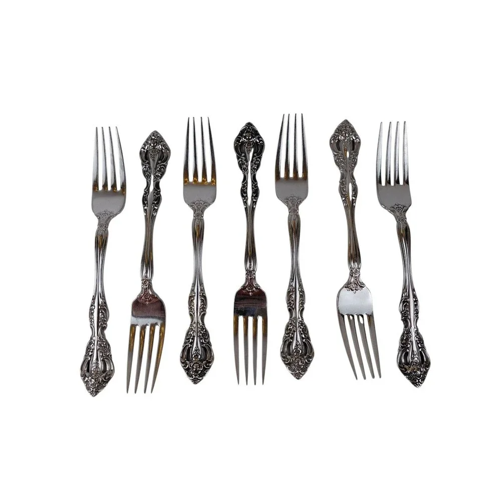 Oneida Michelangelo 18/10 Stainless Steel 35pc. Flatware Set (Service for Seven)